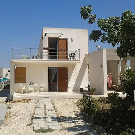 Casa Dei Fenicotteri Marausa